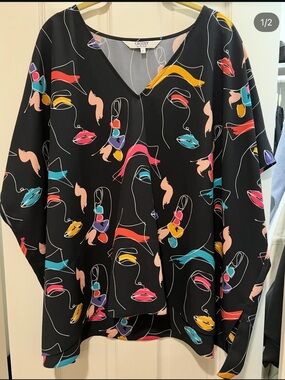 CROSBY by Mollie Burch Black V-Neck Abstract Face Print Blouse